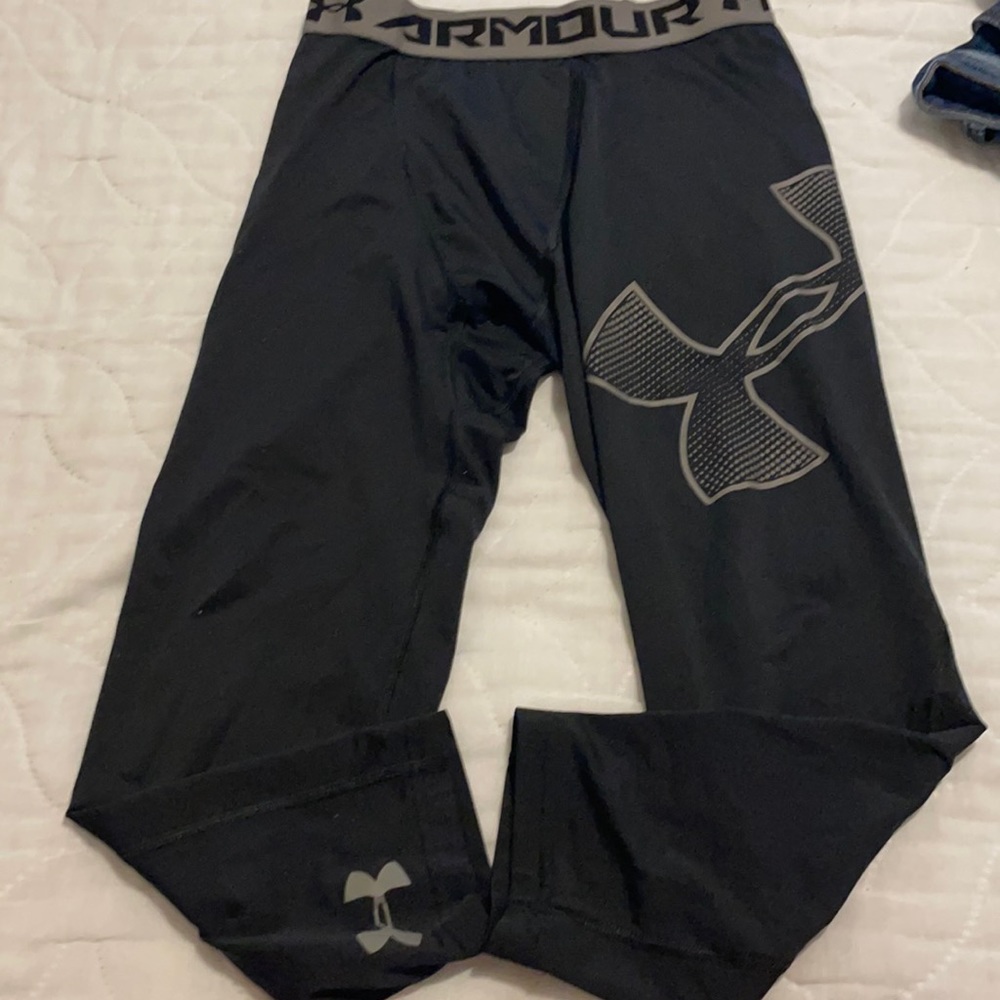 NWOT boys Under Armour basketball leggings